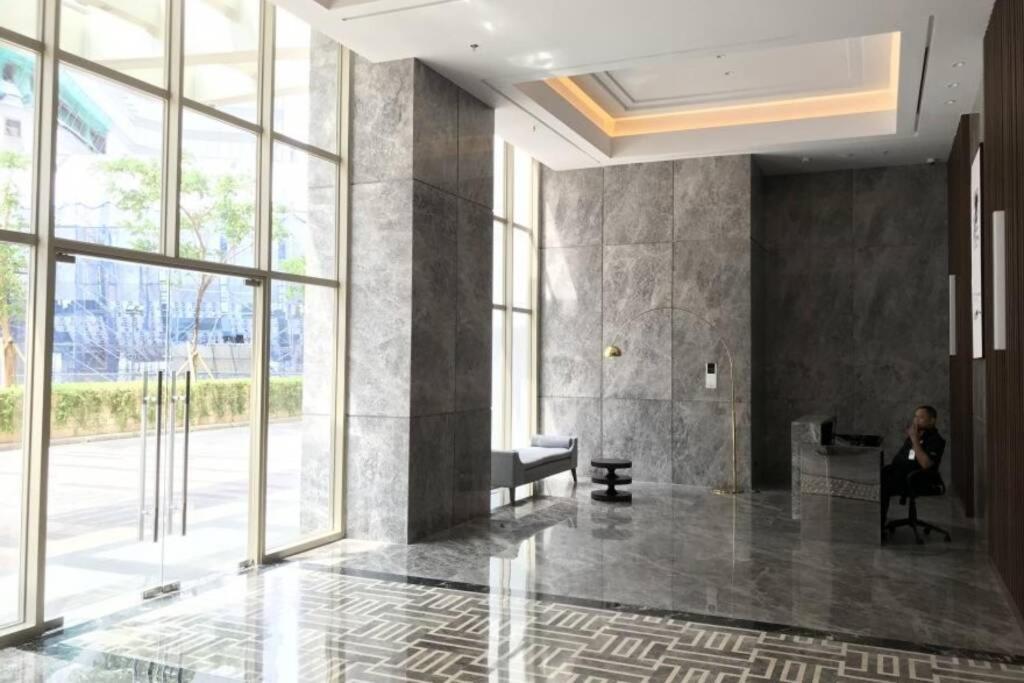 Homy 2 Bedroom Apartment Near Shopping Malls Jacarta Exterior foto
